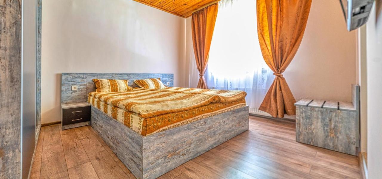 Крушун - Единствена На Метри От Водопадите, Krushun - The Only Stay Just Meters From The Waterfalls Krushuna Exterior foto